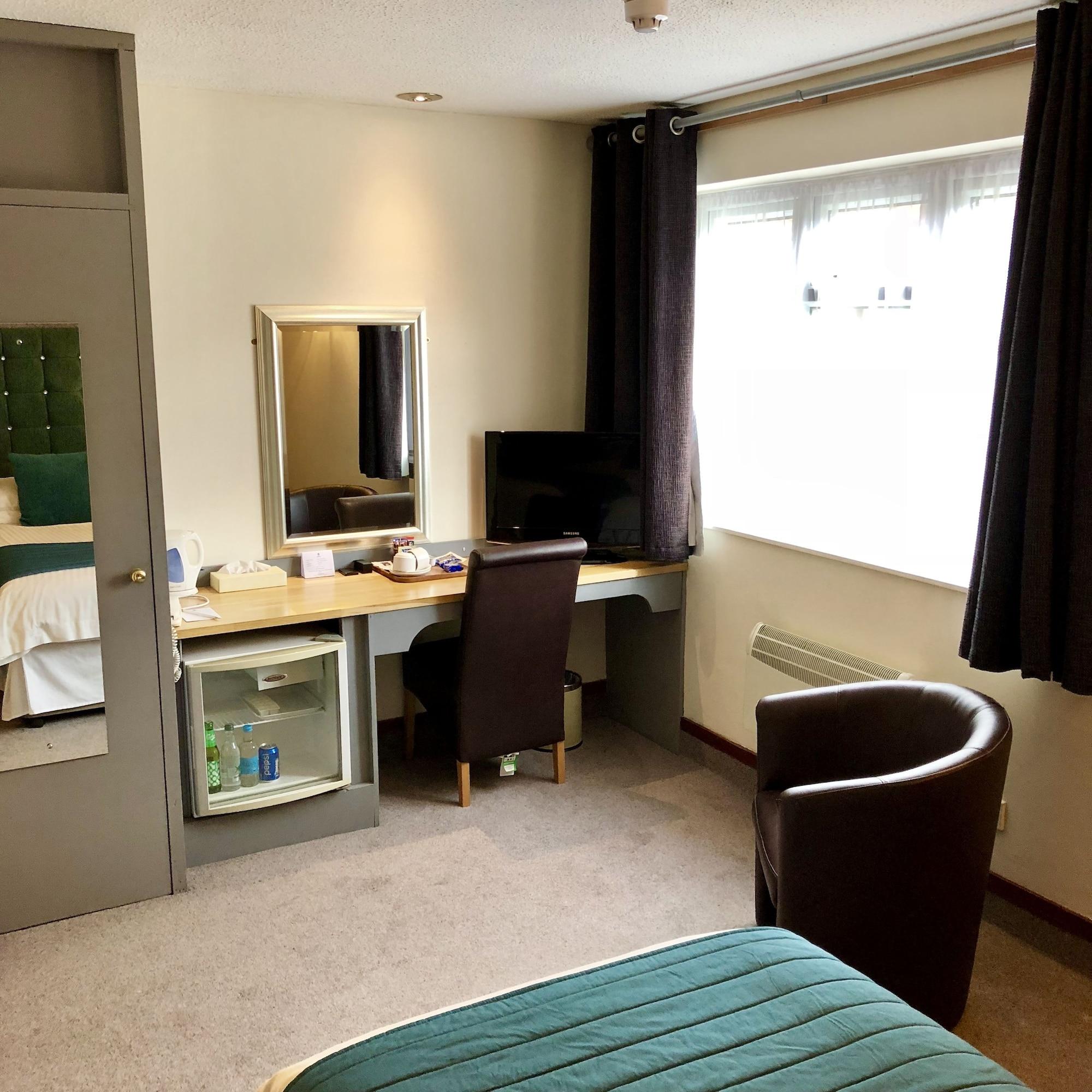 Best Western Compass Inn Tormarton Exteriér fotografie