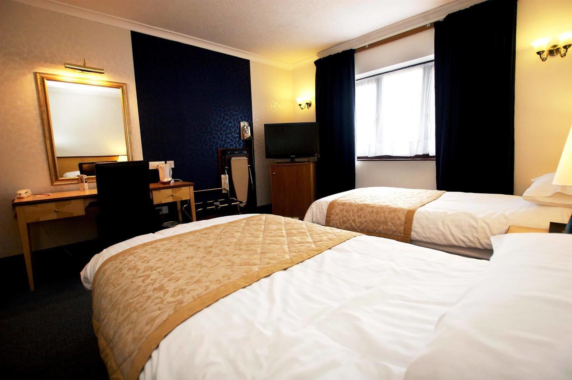 Best Western Compass Inn Tormarton Pokoj fotografie