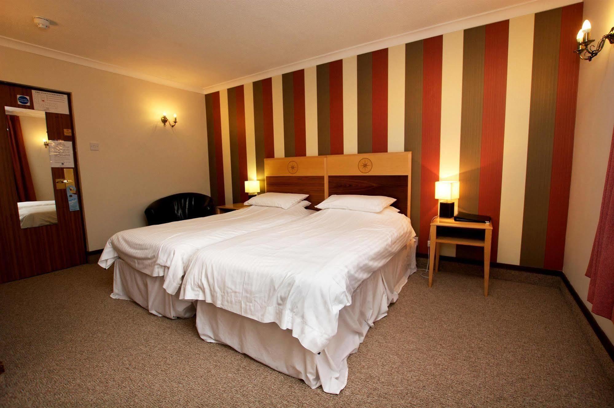 Best Western Compass Inn Tormarton Pokoj fotografie