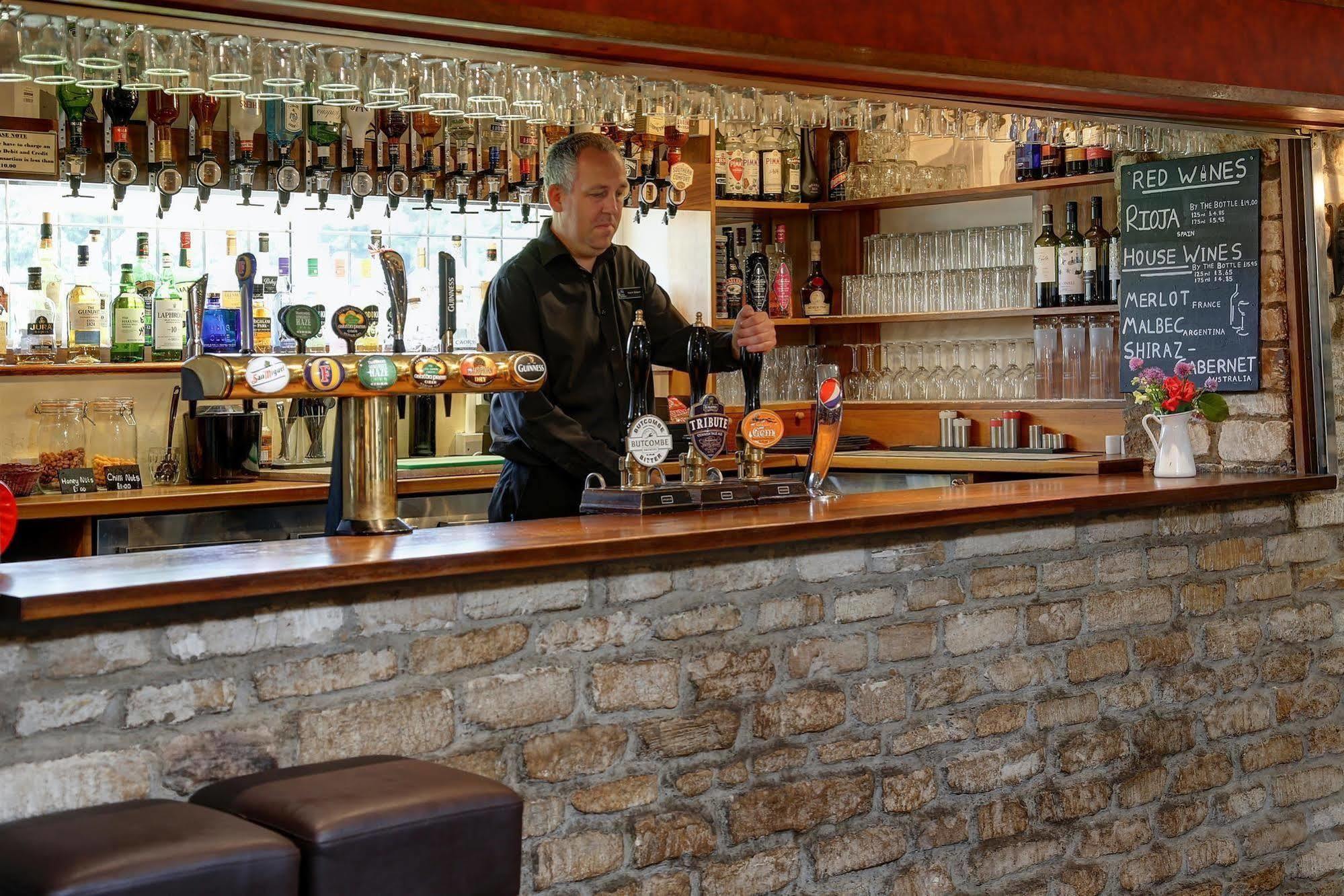 Best Western Compass Inn Tormarton Exteriér fotografie